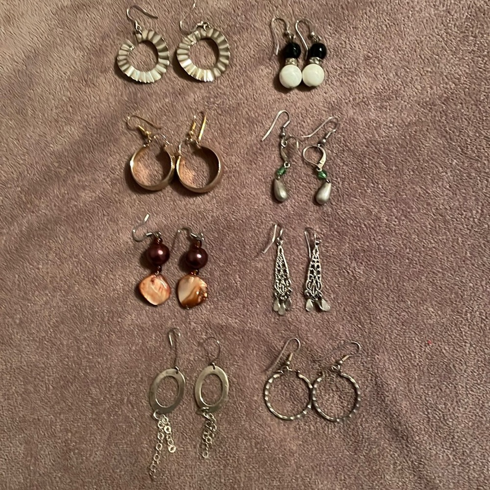 8 pair of various pierced earrings